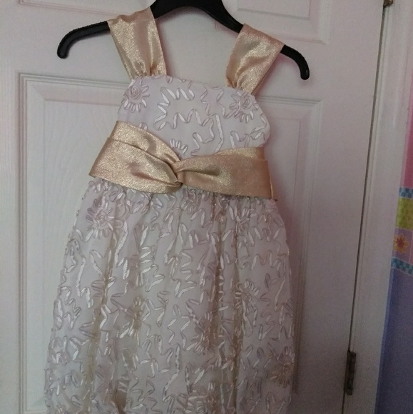 Dressey dress - Picture 1 of 1